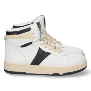 Zapatilla Abotinada con Cordones