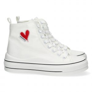 Mocasin con Suela Dentada y Borlas