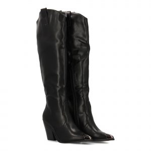 Botas altas de tacón y punta metálica